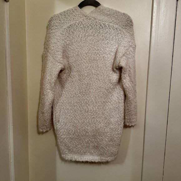 Altar'd State Fuzzy Cardigan Cream Small EUC Cozy Pockets - Picture 3 of 4